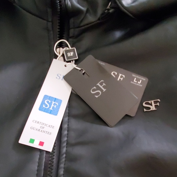 Jacket - Picture 4 of 4